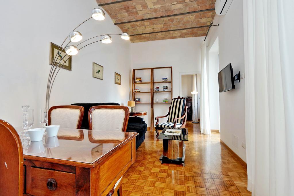 Penitenza Apartment Rome Bagian luar foto
