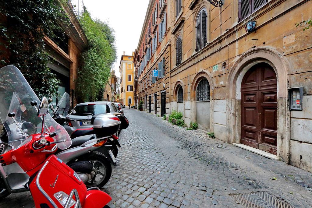 Penitenza Apartment Rome Bagian luar foto